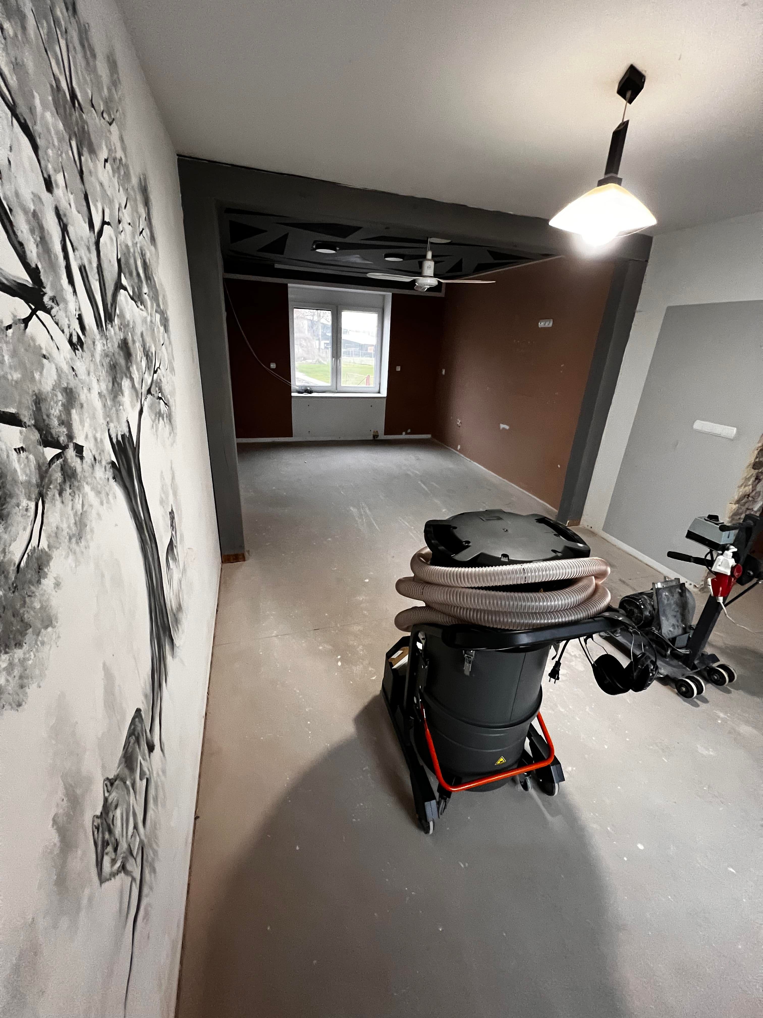 Jakiego sprzętu używamy do frezowania pod ogrzewanie podłogowe ?